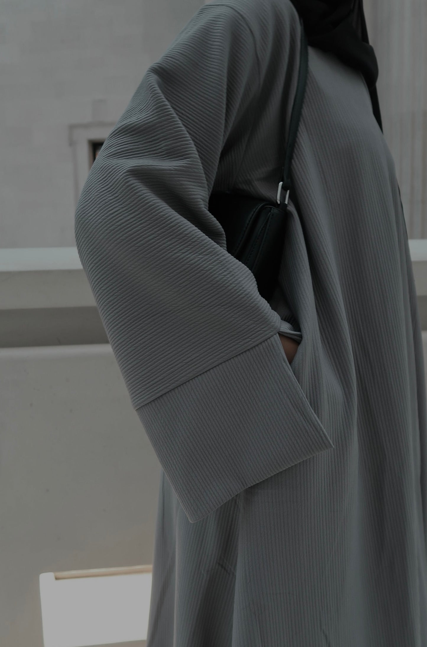 Light Grey Ribbed Winter Abaya