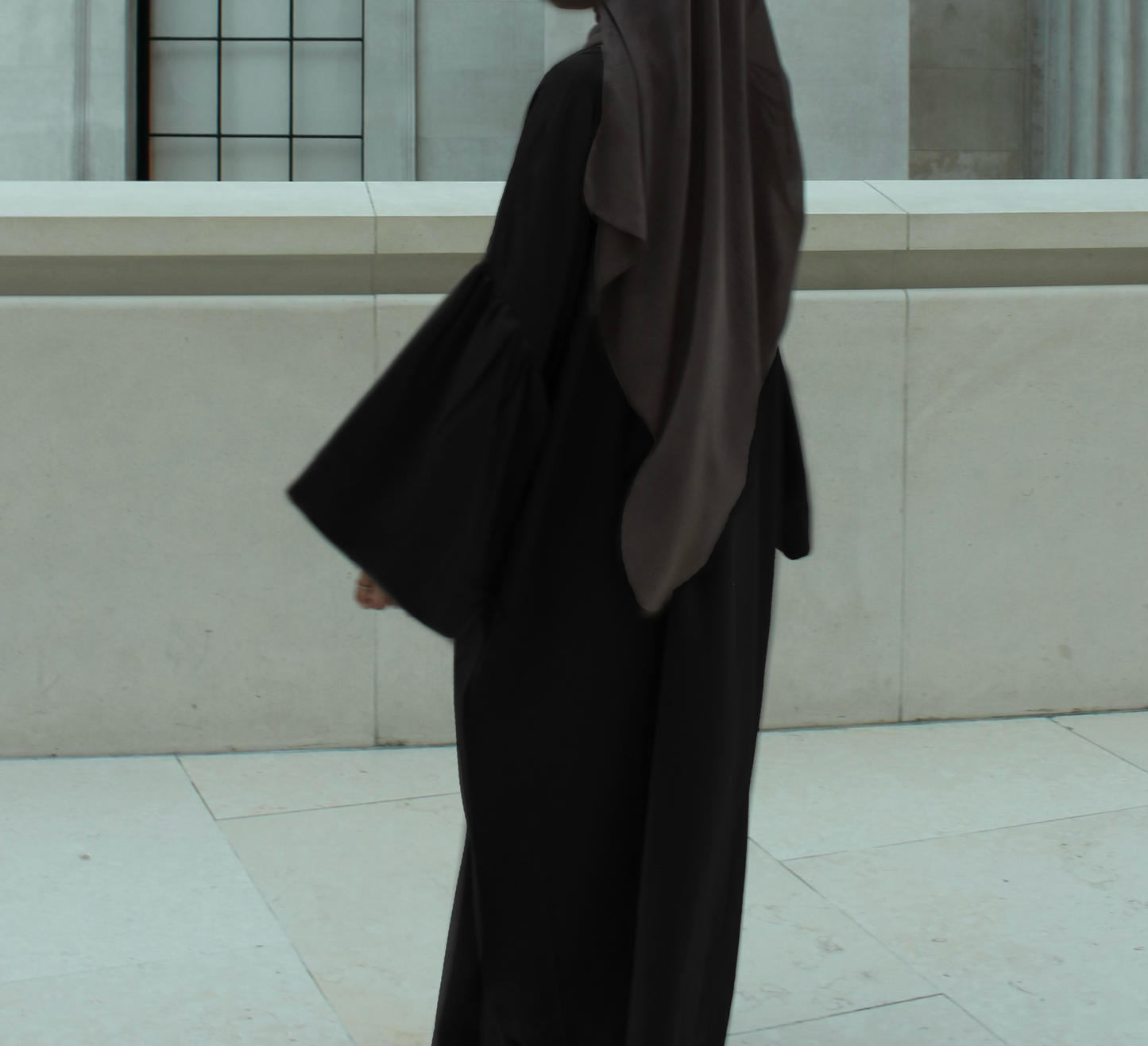 Noor Abaya in Black