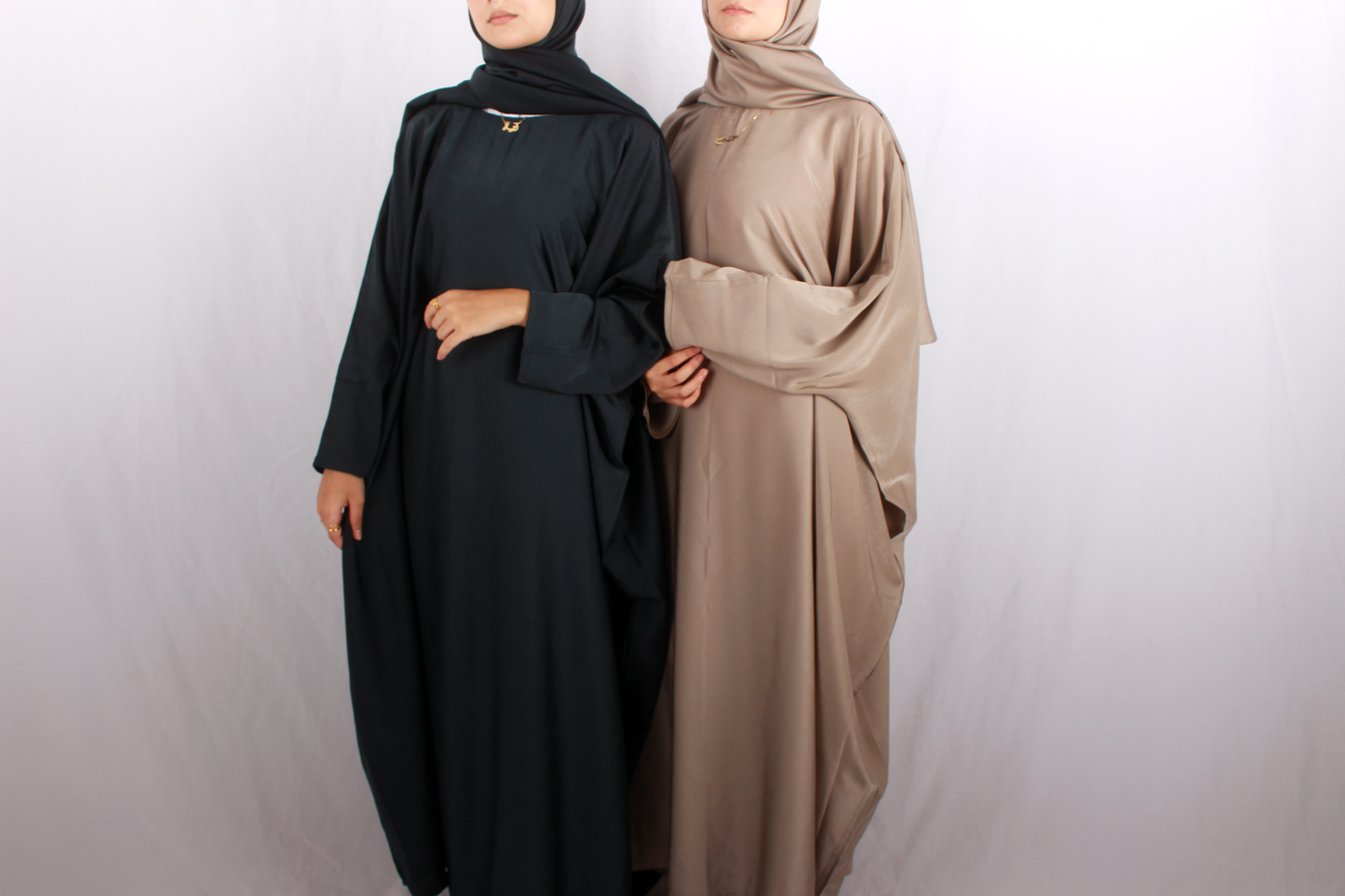 Amirah Abaya in Champagne